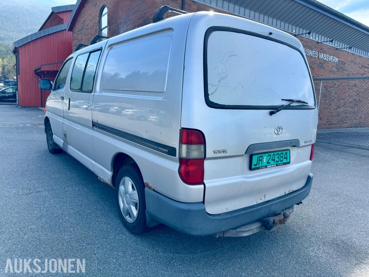 2002 Toyota HiAce 2.5 D – S/V Dekk - Km: 247 724