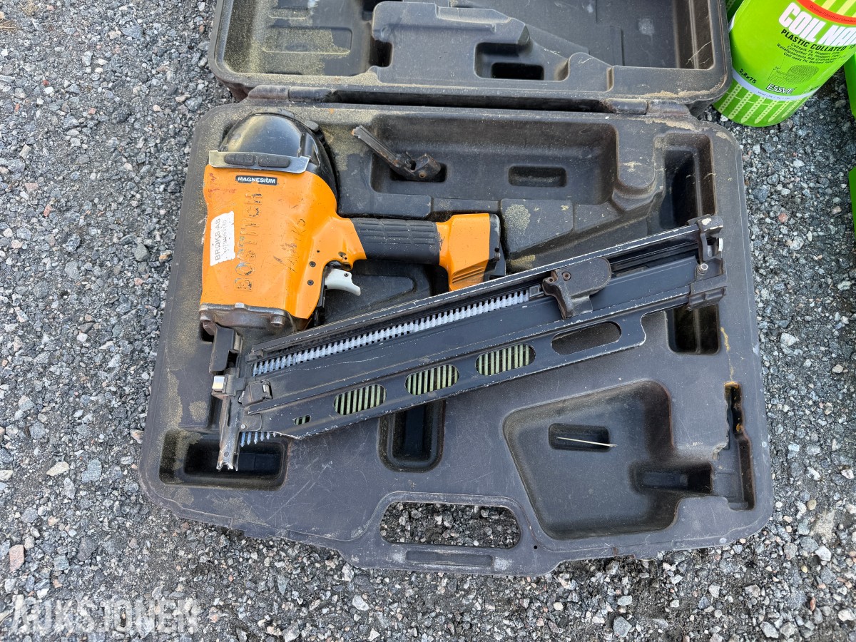 3 stk spikerpistoler – Essve - Bostitch – med spiker og kofferter