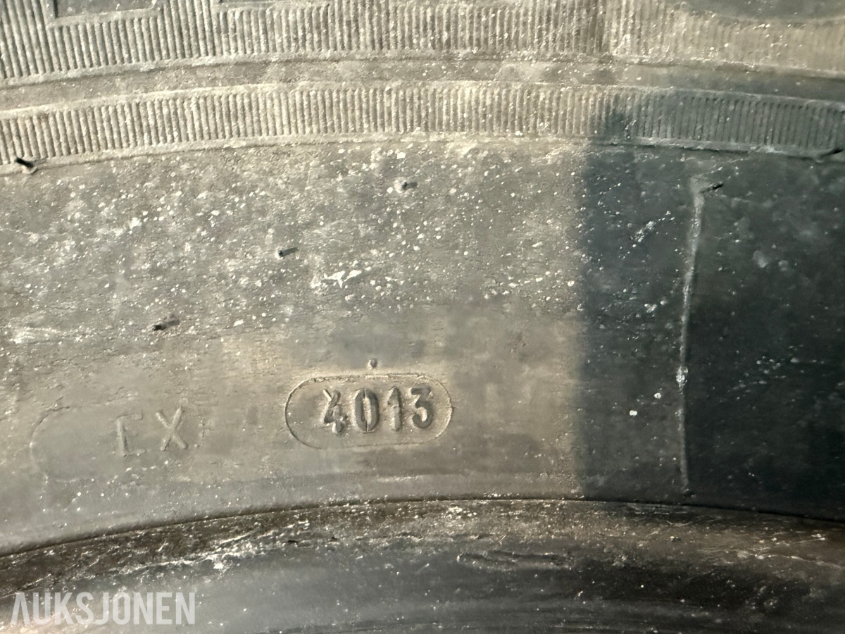 2 stk Michelin VF 600/60R28 traktordekk