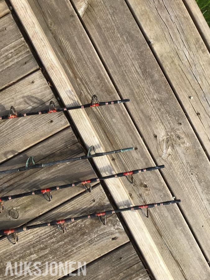 Diverse fiskeutstyr – sneller, stenger, pilker og sluker