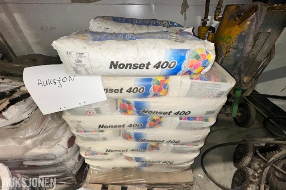52 sekker Mapei Nonset Mørtel