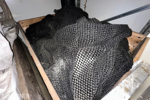 Skytenot i nylon – brukt – lagret i pall
