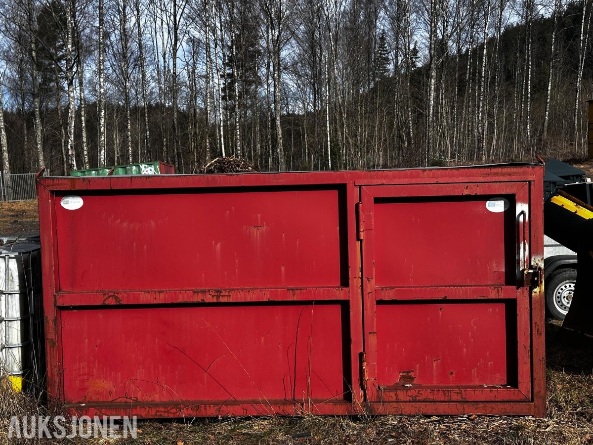 Stålcontainer / tankcontainer med pumpe – reparasjonsobjekt