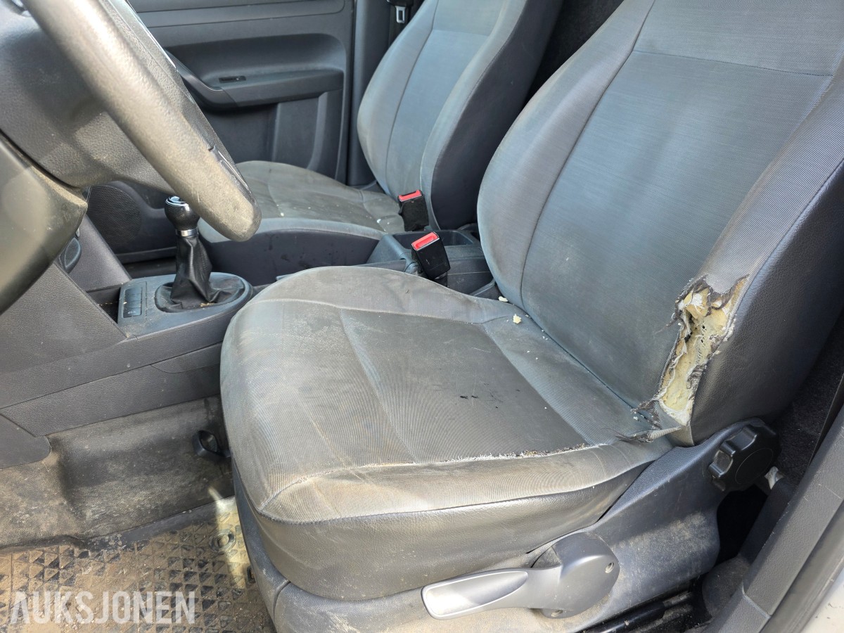 2011 Volkswagen Caddy 2.0-110 D 4MOTION rep-objekt/delebil