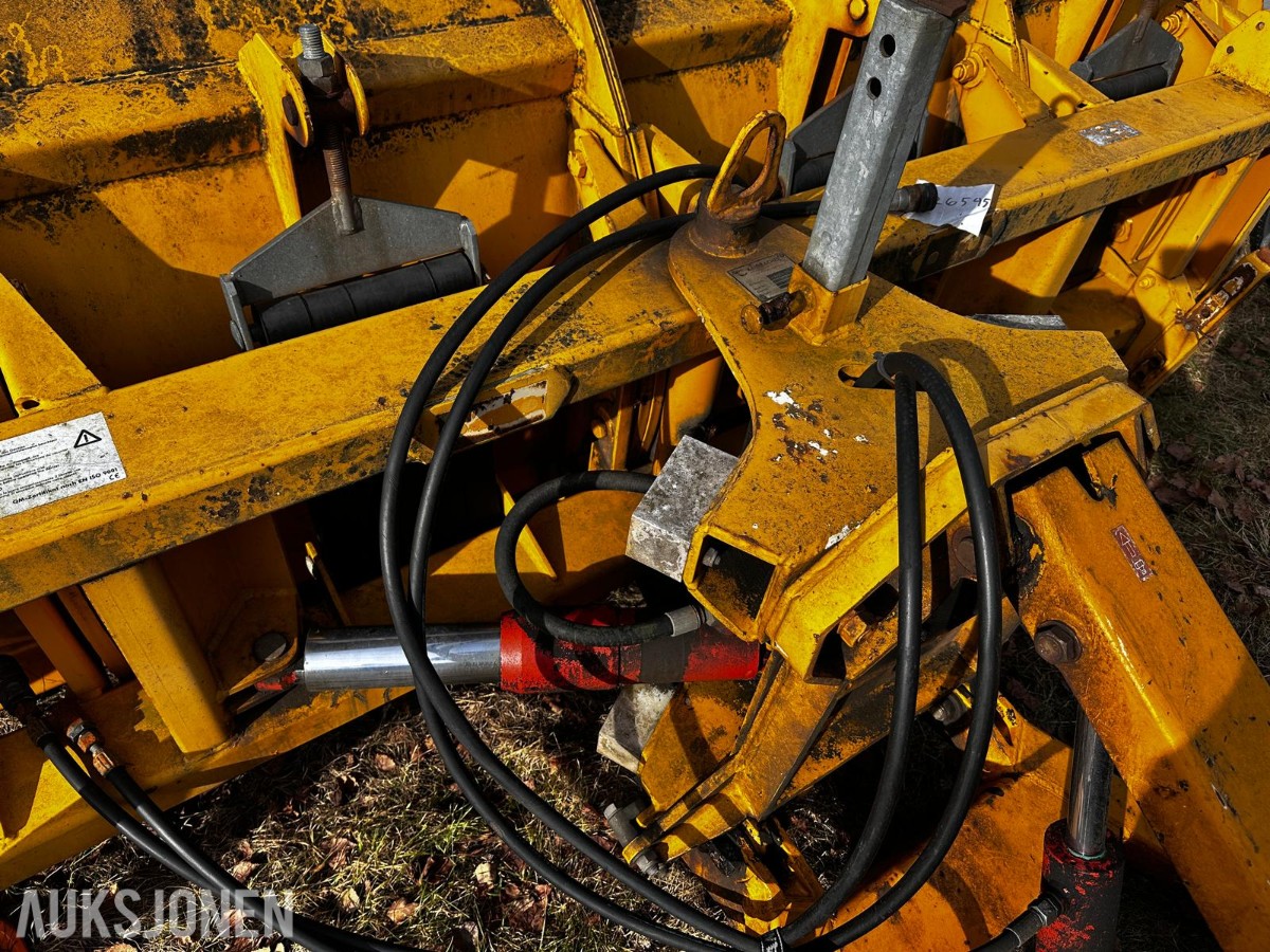 2002 Kahlbacher Praxos 270 hydraulisk snøplog