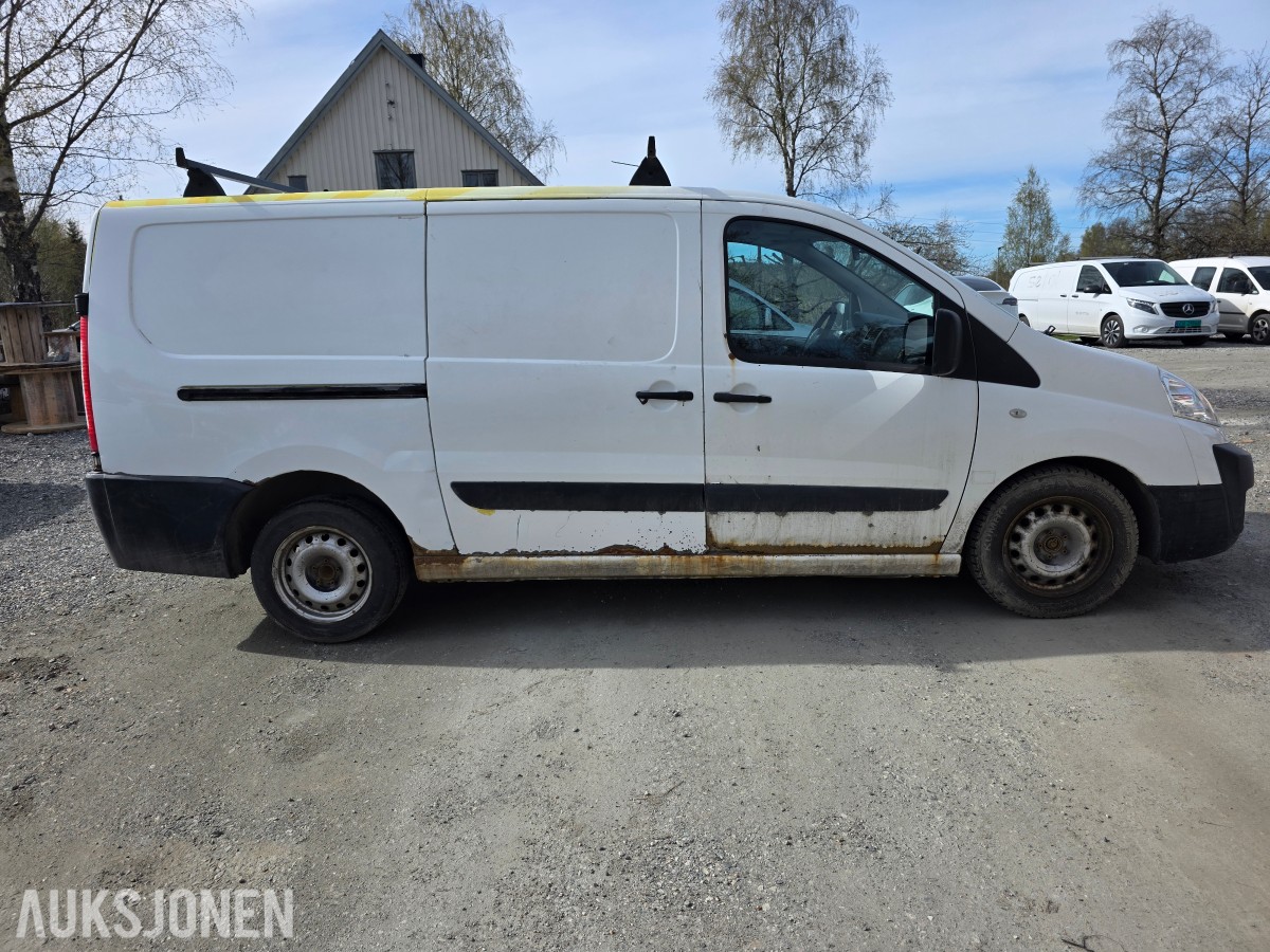 2012 Citroen Jumpy 2.0-128 D rep-objekt/delebil ikke EU-godkjent