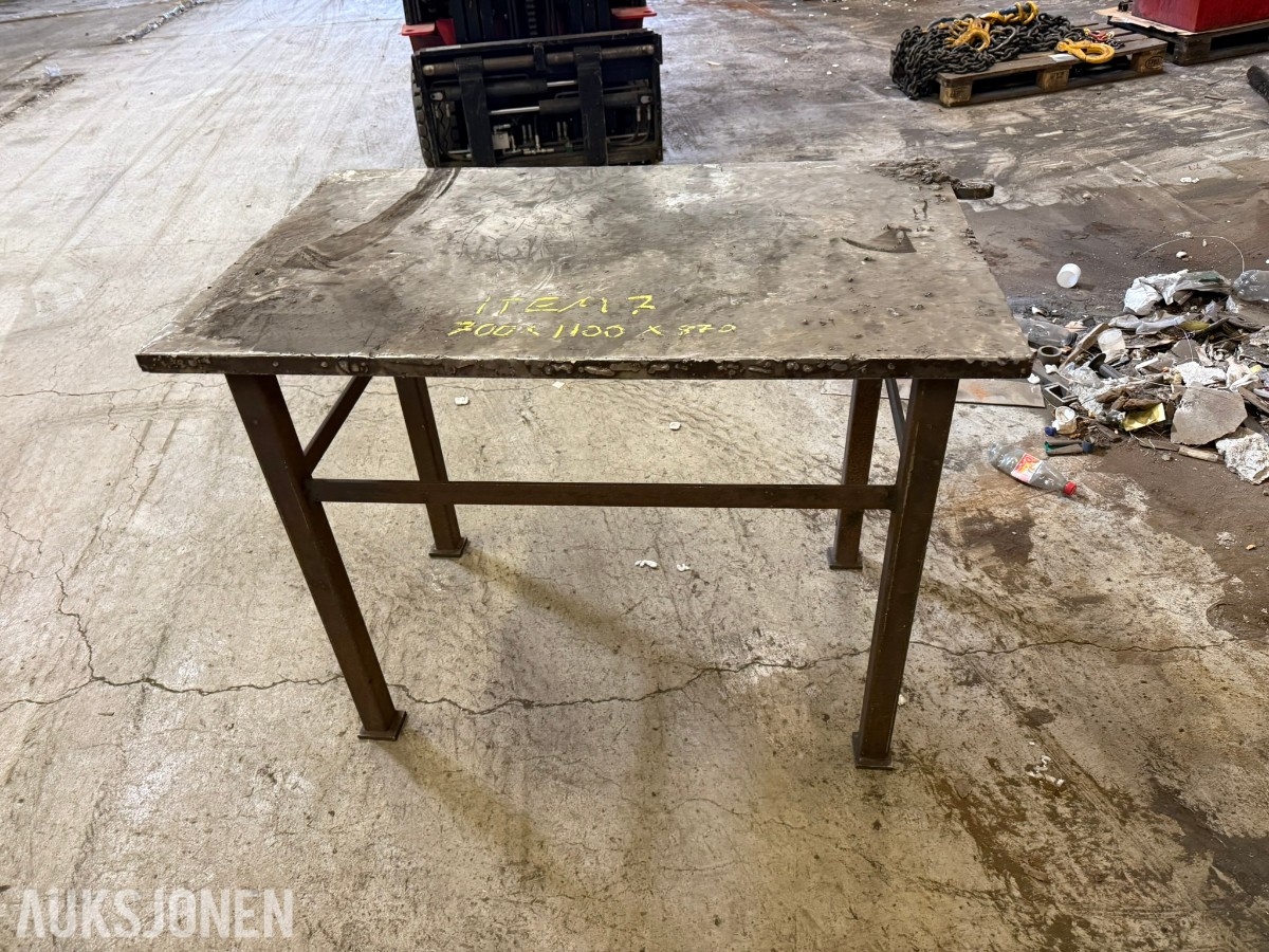 Kraftig Sveisebord 30mm 700x1100x900
