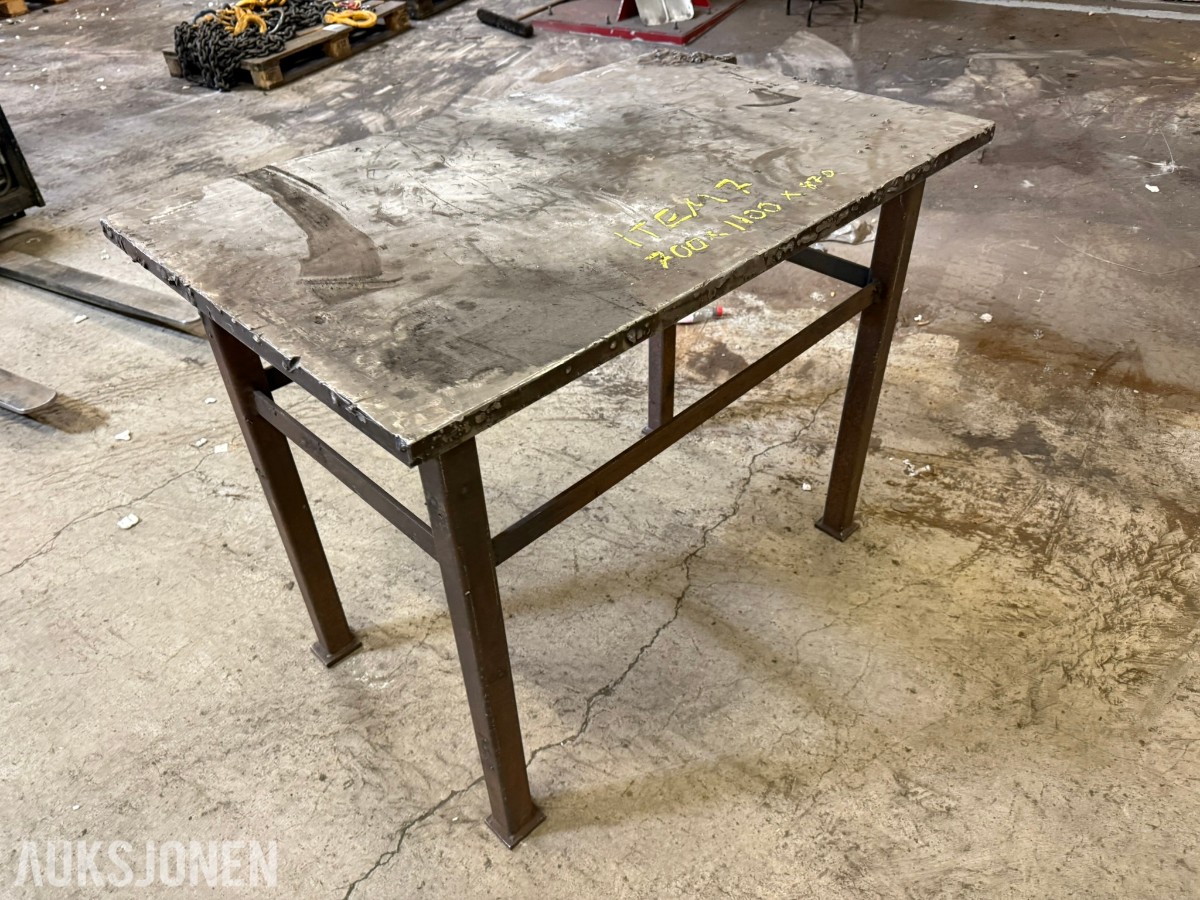 Kraftig Sveisebord 30mm 700x1100x900
