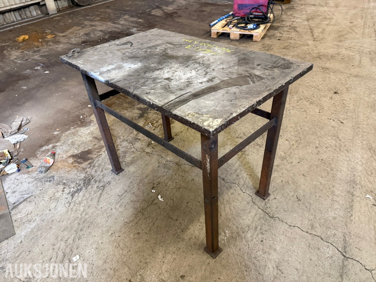 Kraftig Sveisebord 30mm 700x1100x900