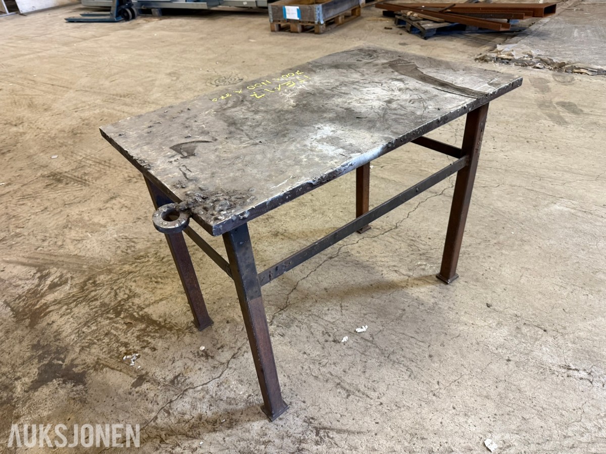 Kraftig Sveisebord 30mm 700x1100x900