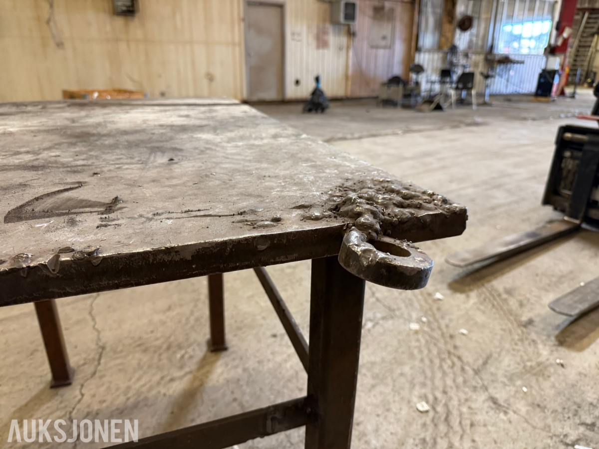 Kraftig Sveisebord 30mm 700x1100x900