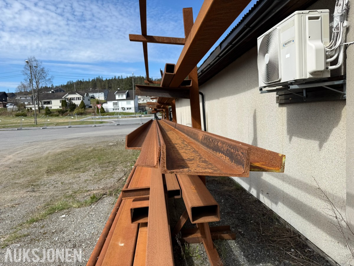 Stålreol med grove konstruksjonsprofiler – 12 m lengder / HYBOX 400x200x10 / S355