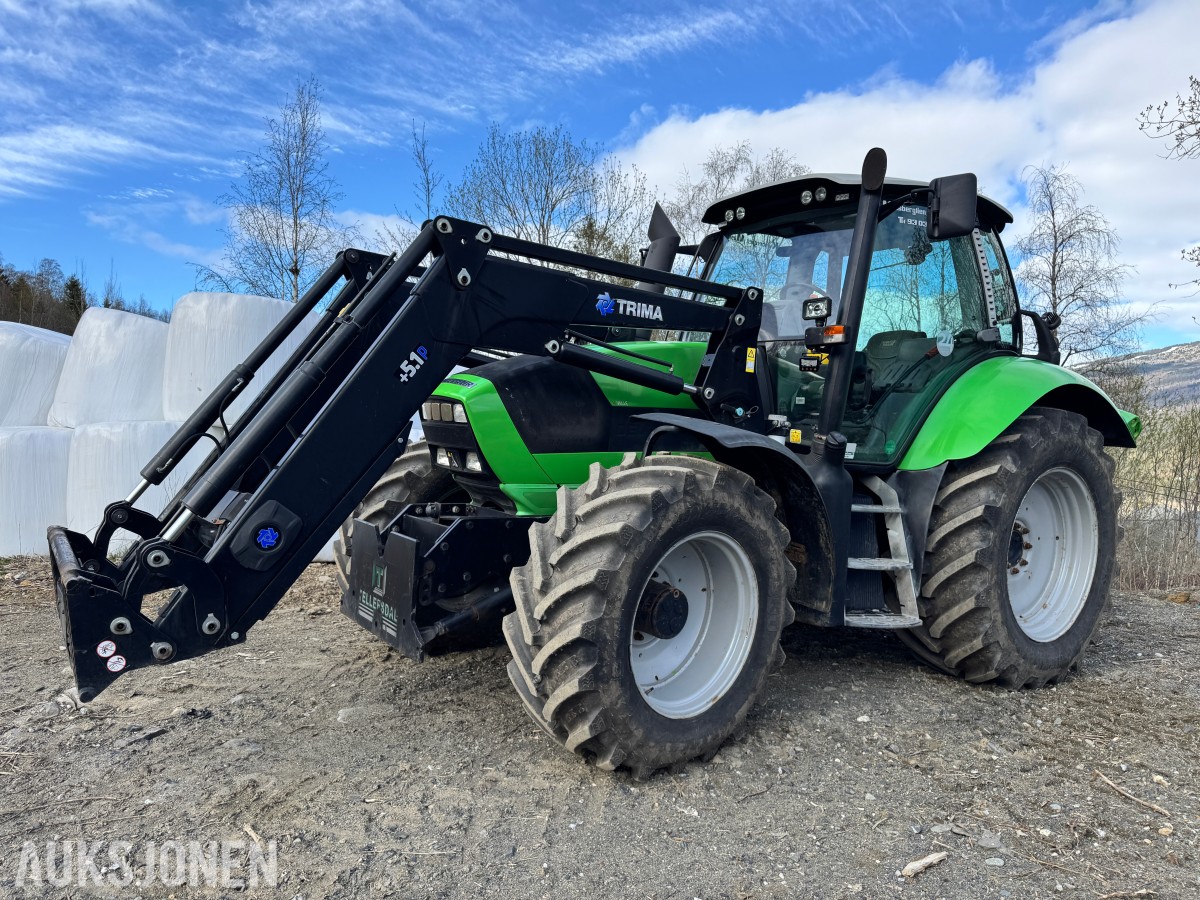 2012 Deutz Agrotron 620 TTV traktor med laster, brøyterigget