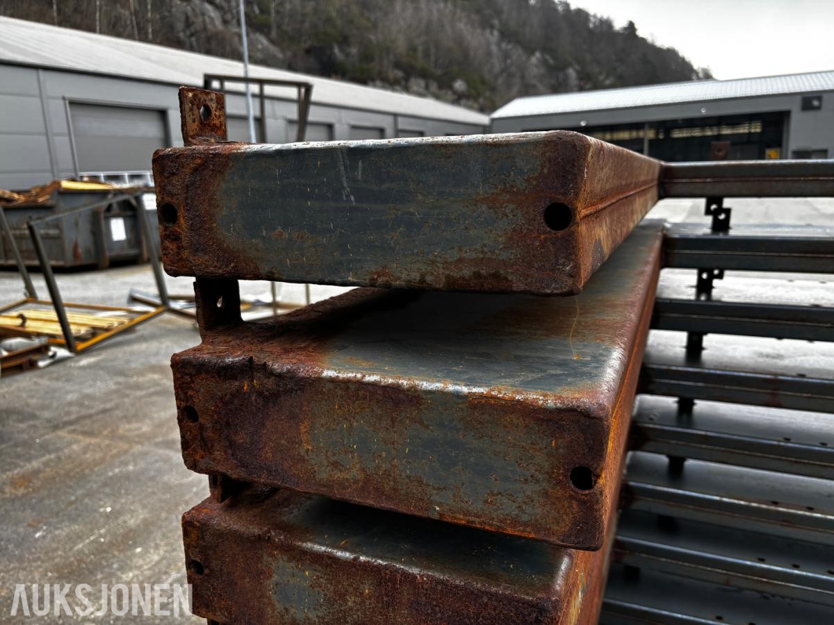 GRENREOL ENKELTSIDIG – 10 SØYLER – 7STK 120CM  ARMER - INDUSTRIREOL