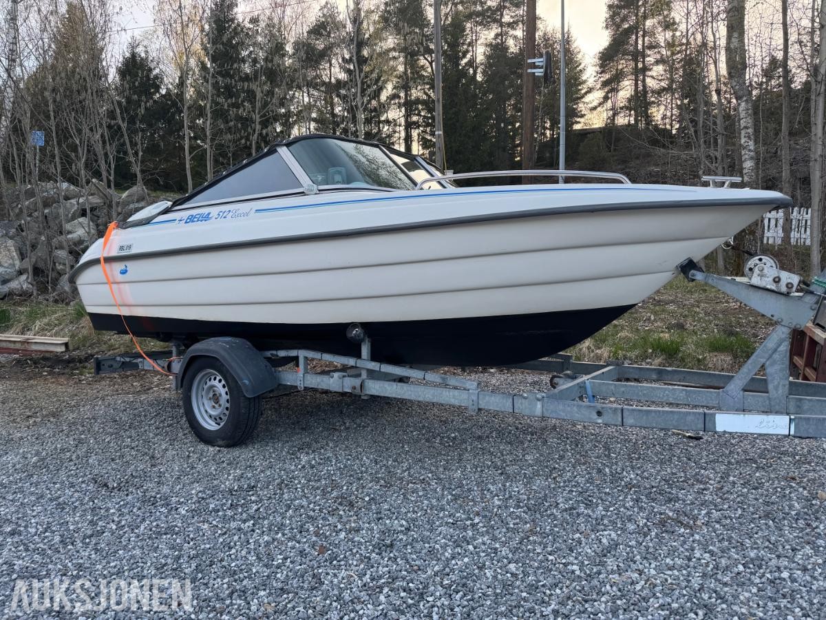 1999 Bella 512 med henger