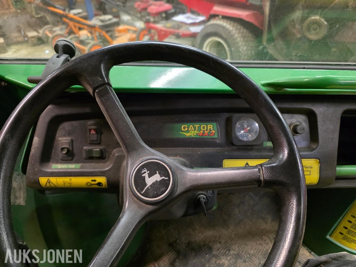 1995 John Deere Gator 4x2 – rep.objekt – med hytte