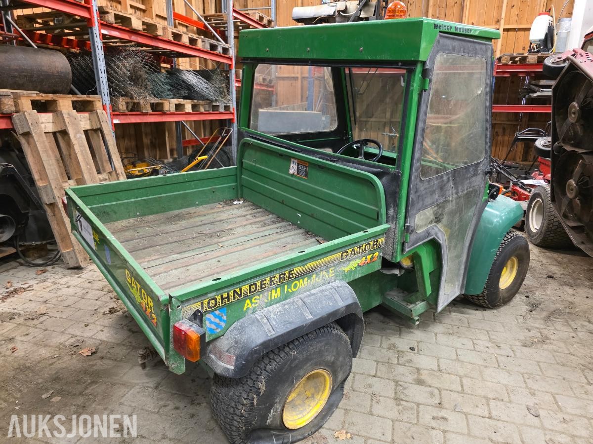 1995 John Deere Gator 4x2 – rep.objekt – med hytte