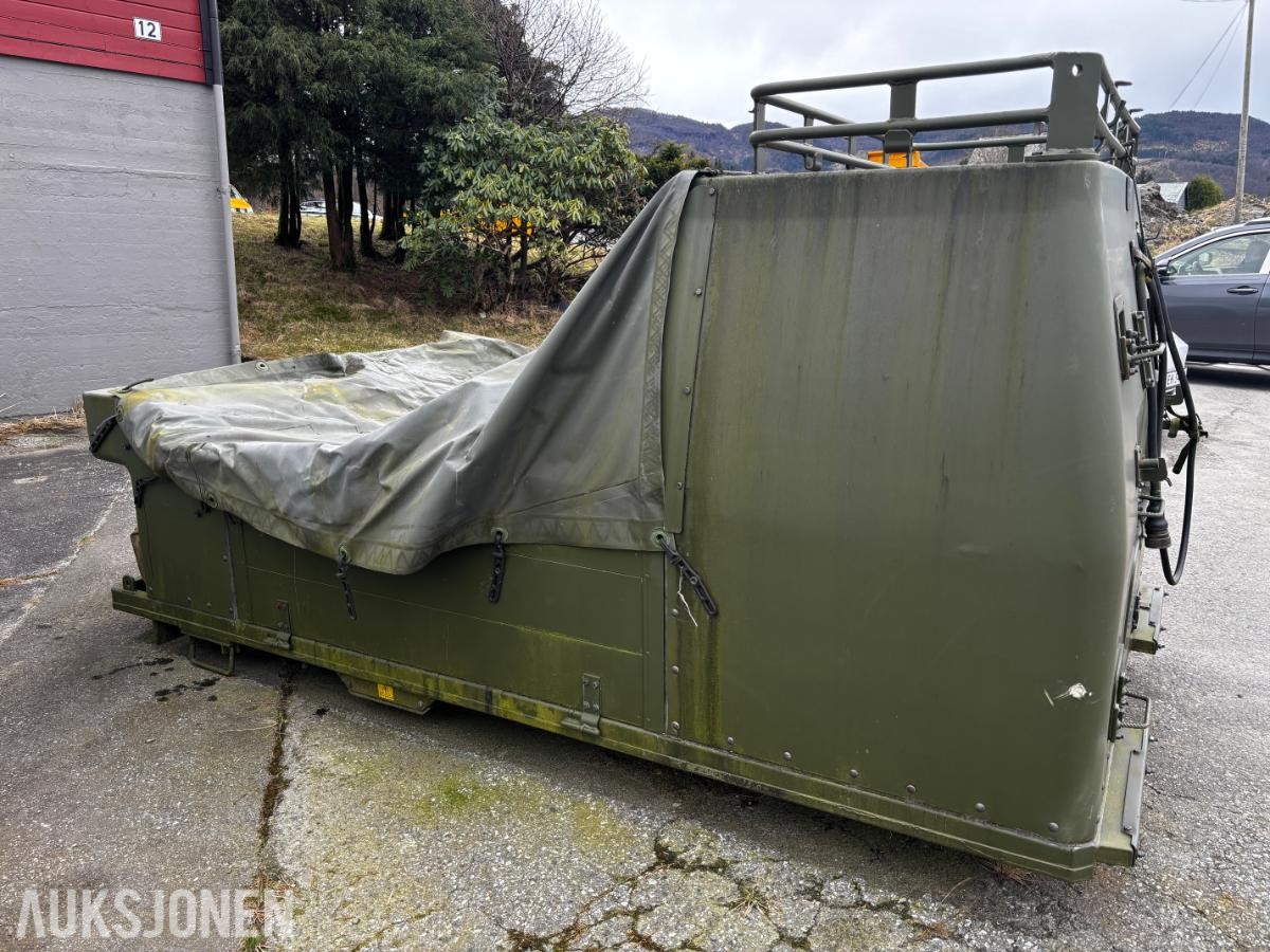 HÄGGLUNDS BV206 BAKVOGN / BELTEMODUL – KASSE/PÅBYGG