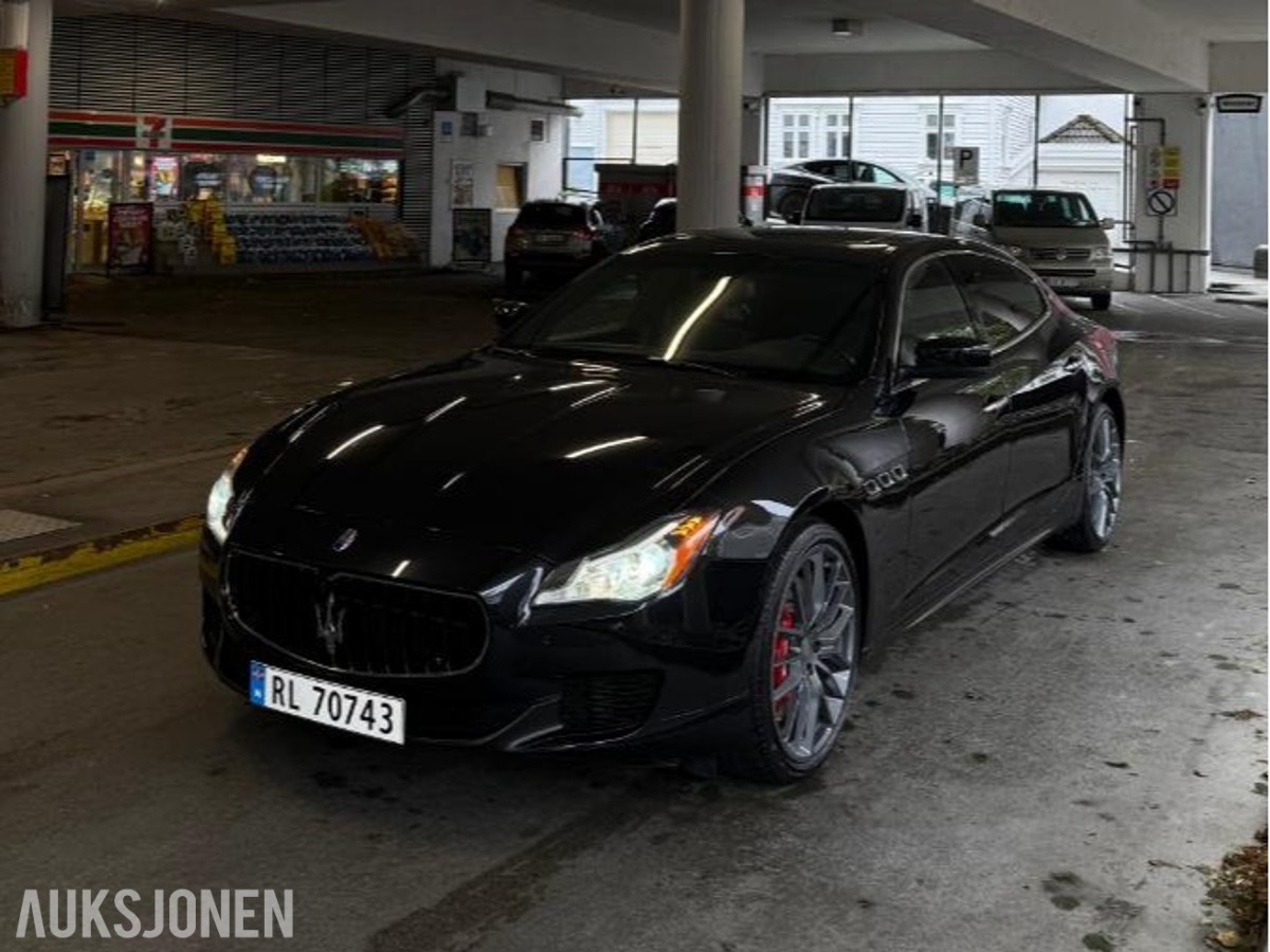 2013 Maserati Quattroporte GTS 3.8 V8 530HK 
