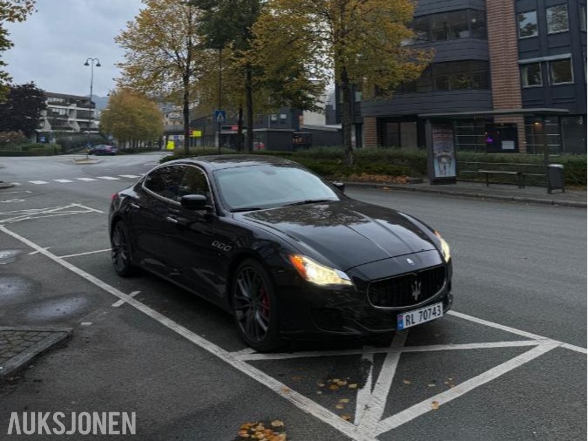 2013 Maserati Quattroporte GTS 3.8 V8 530HK 