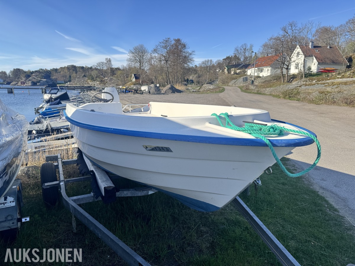 Askeladden 15 fot Skjærgårdsjeep /m 30hk påhengsmotor