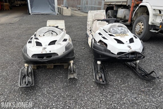 2 stk. 2008 LYNX YETI PRO V800 ARMY