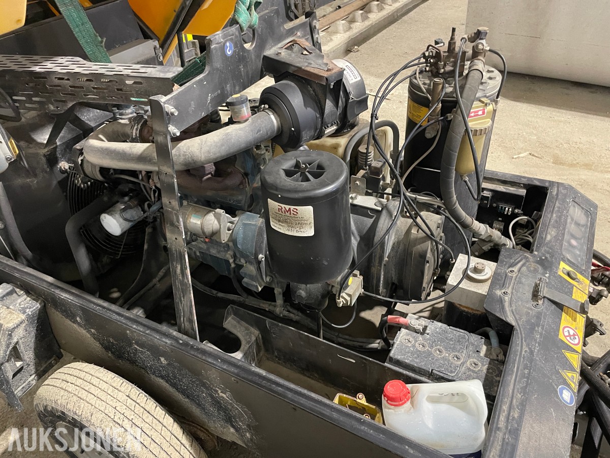 2015 Kaeser M50 PE kompressor m/trykkslanger