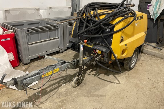 2015 Kaeser M50 PE kompressor m/trykkslanger