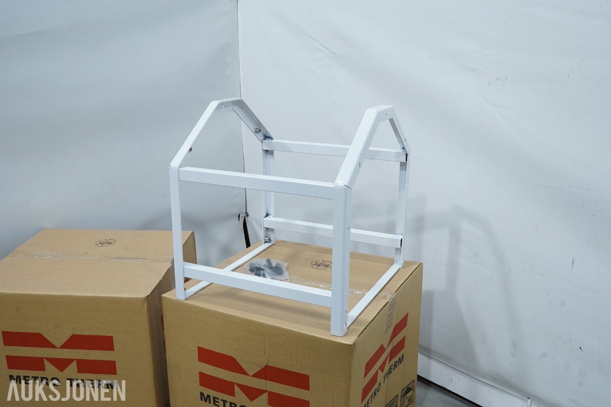3 stk. Metro Therm stativ til varmtvannsbereder 110L 160L