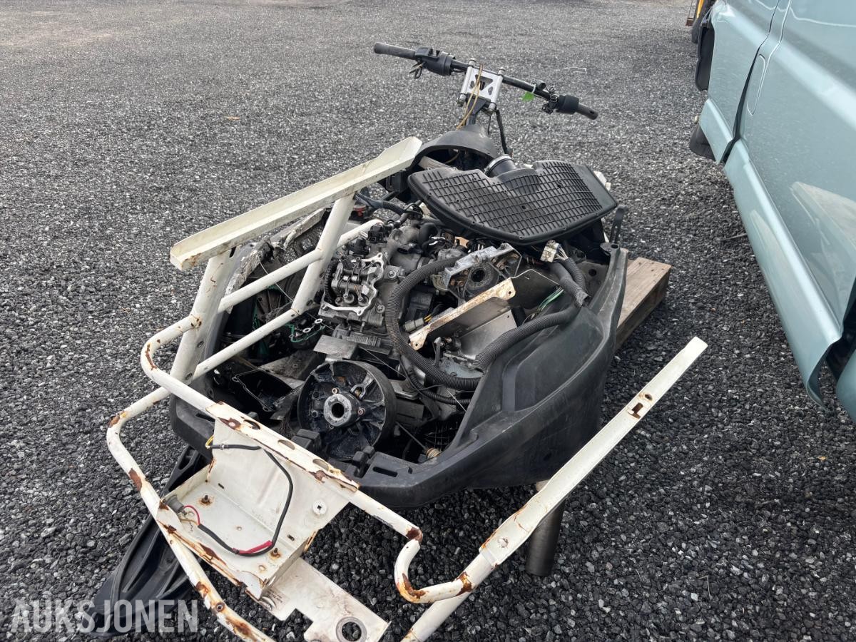 4 stk. 2008 Lynx Yeti PRO V800 Army