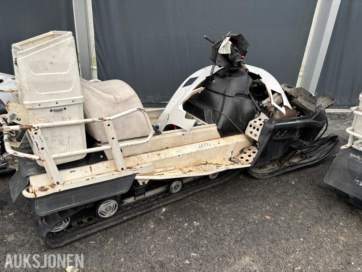4 stk. 2008 Lynx Yeti PRO V800 Army