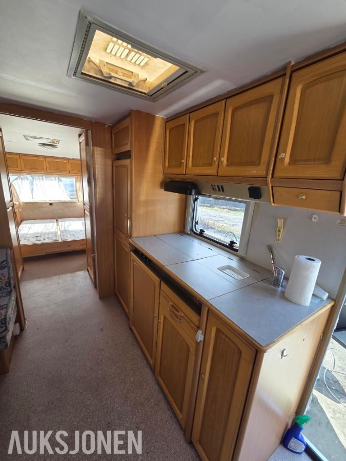 1996 Knaus Azur WKN4908 campingvogn - ingen minstepris