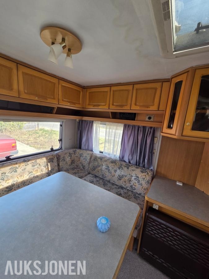 1996 Knaus Azur WKN4908 campingvogn - ingen minstepris