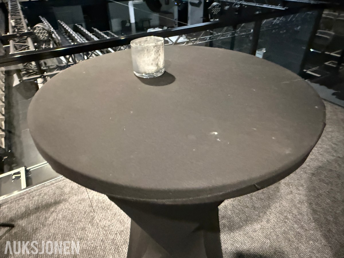 Ståbord/cocktailbord med trekk og sperrestolper