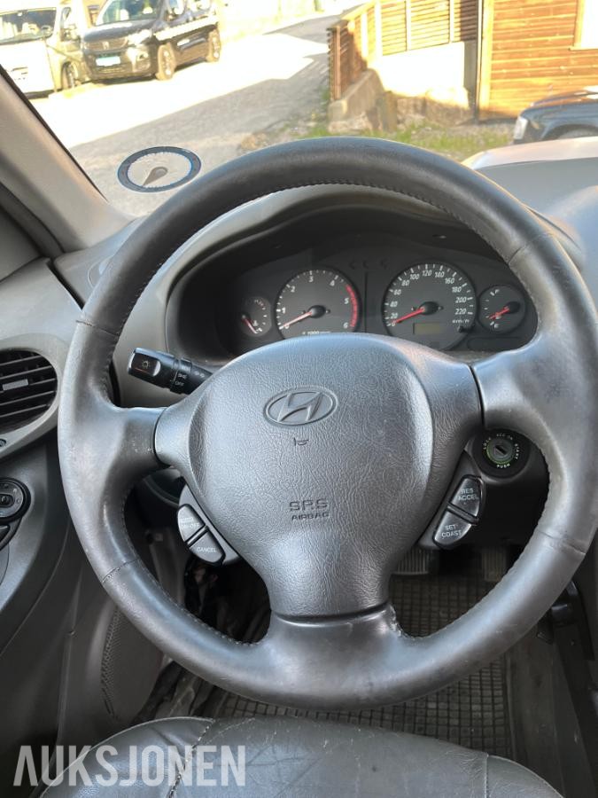 2002 Hyundai Santa Fe 2.0 diesel 113hk 4WD automat cruisekontroll hengerfeste