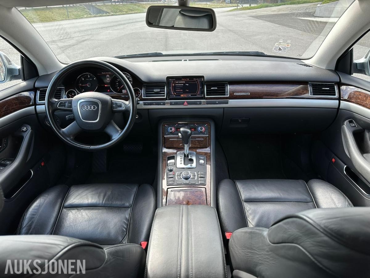 2008 Audi A8 3.0 232hk QUATTRO skinnseter soltak nøkkelløs start