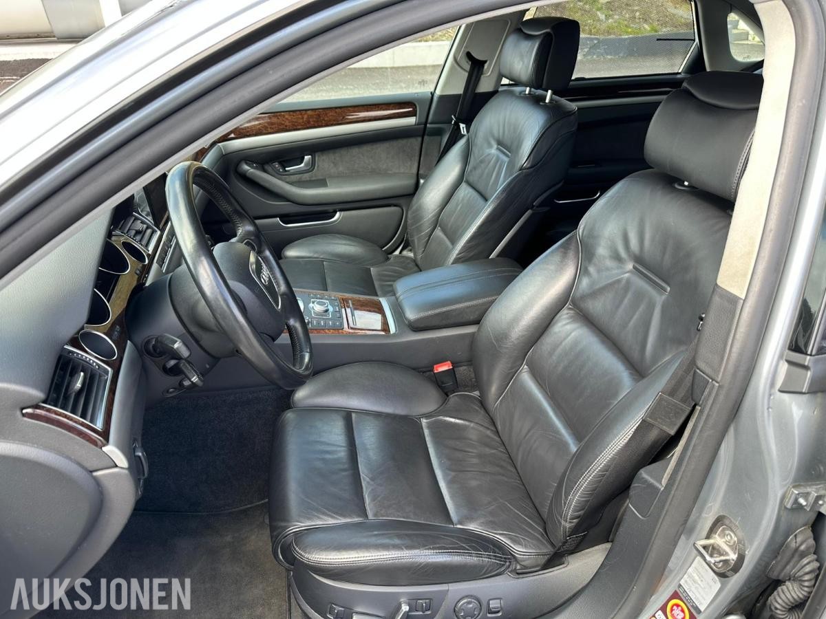 2008 Audi A8 3.0 232hk QUATTRO skinnseter soltak nøkkelløs start