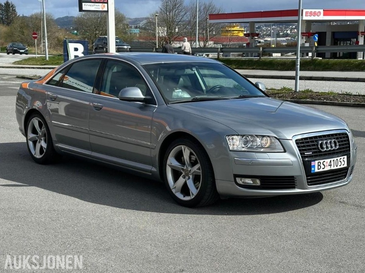 2008 Audi A8 3.0 232hk QUATTRO skinnseter soltak nøkkelløs start
