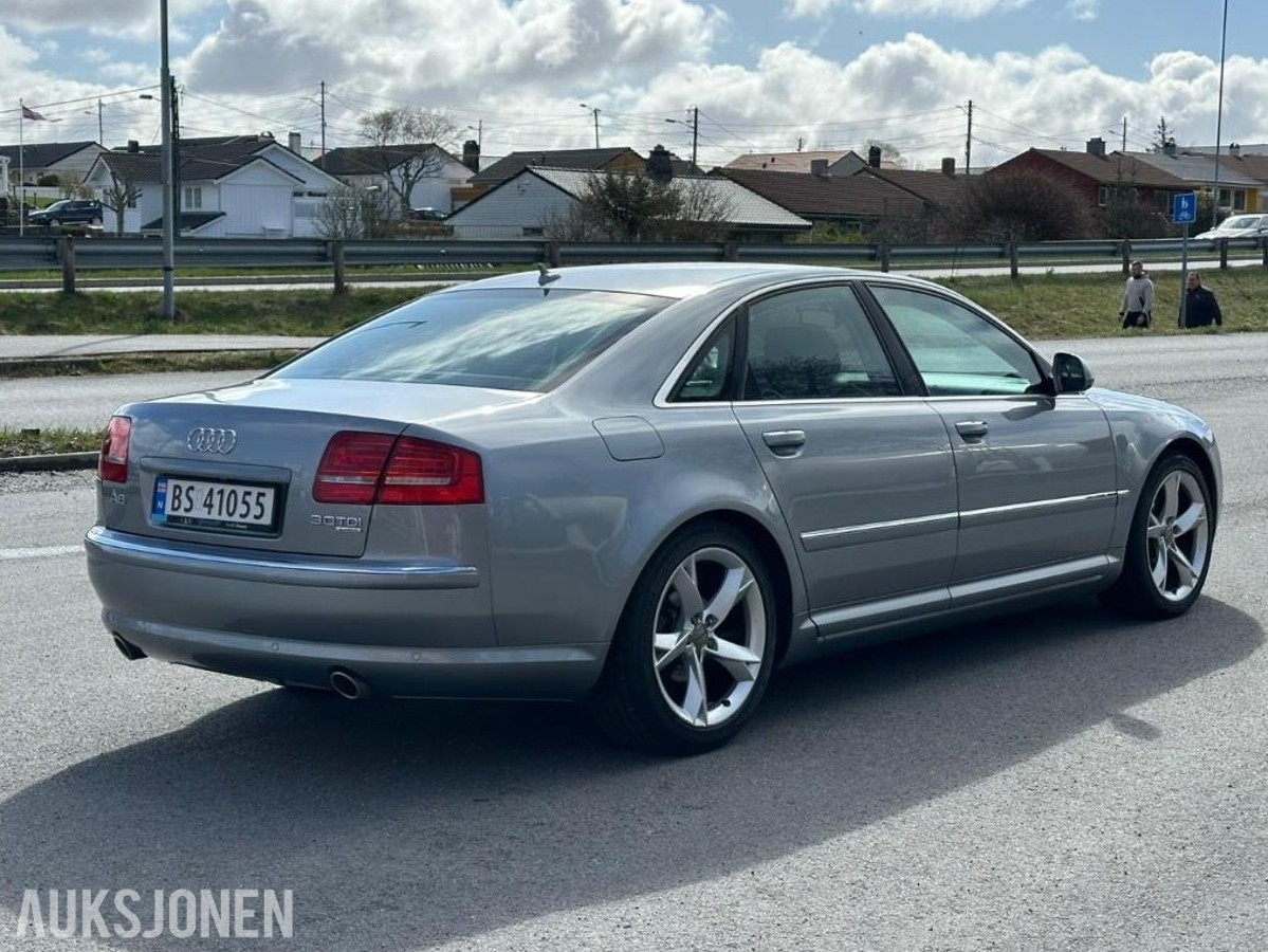 2008 Audi A8 3.0 232hk QUATTRO skinnseter soltak nøkkelløs start
