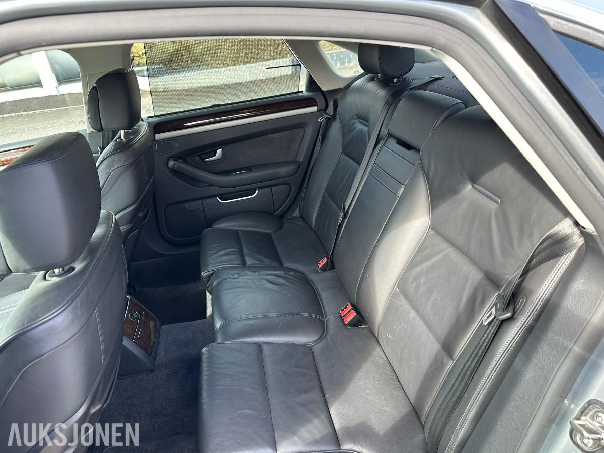 2008 Audi A8 3.0 232hk QUATTRO skinnseter soltak nøkkelløs start