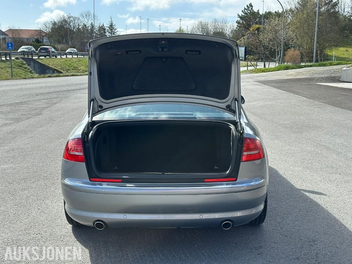 2008 Audi A8 3.0 232hk QUATTRO skinnseter soltak nøkkelløs start