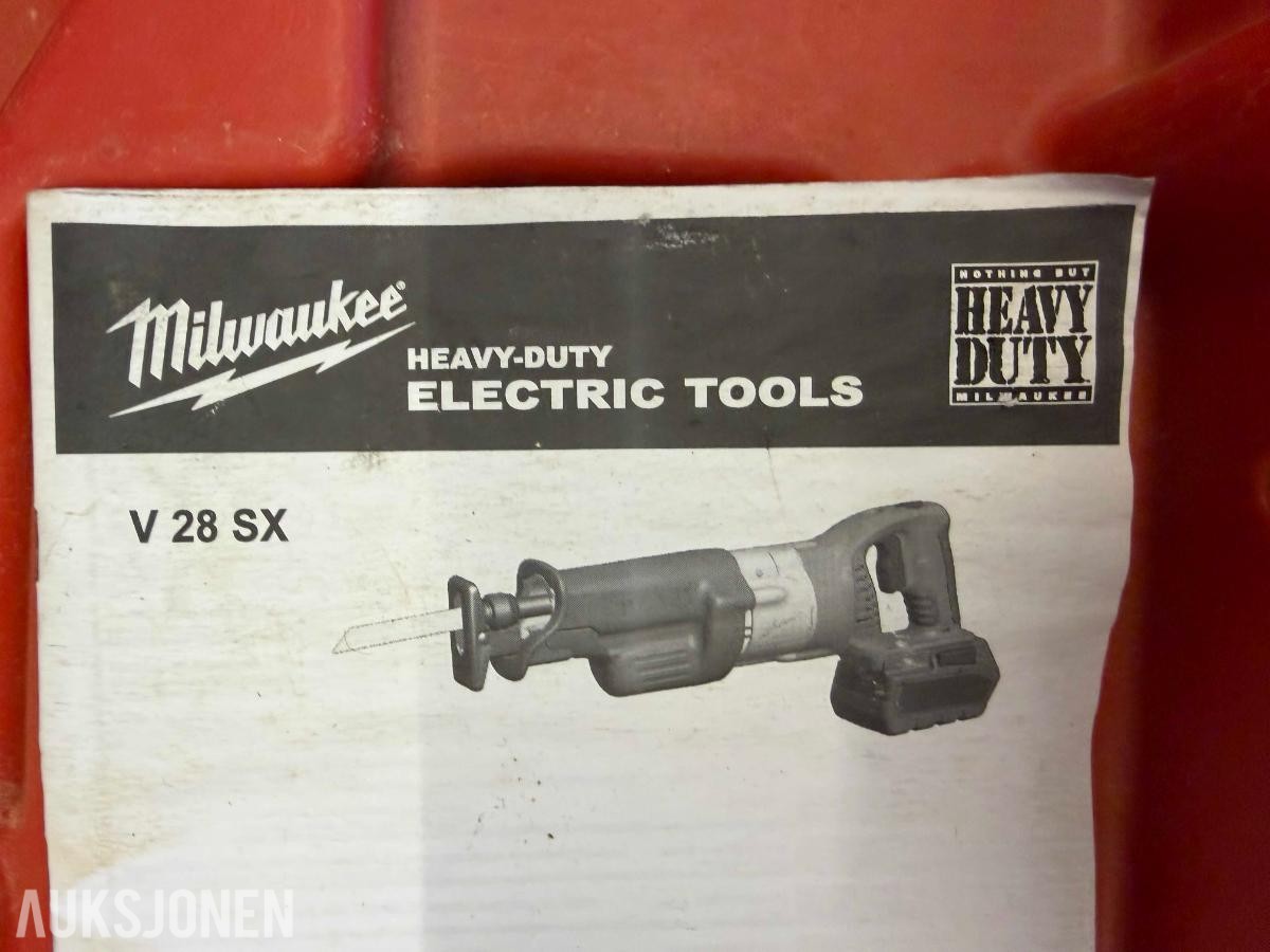 Diverse verktøy: Bosch sirkelsag, Milwaukee, Fein, Hilti + kabelrulle m.m.