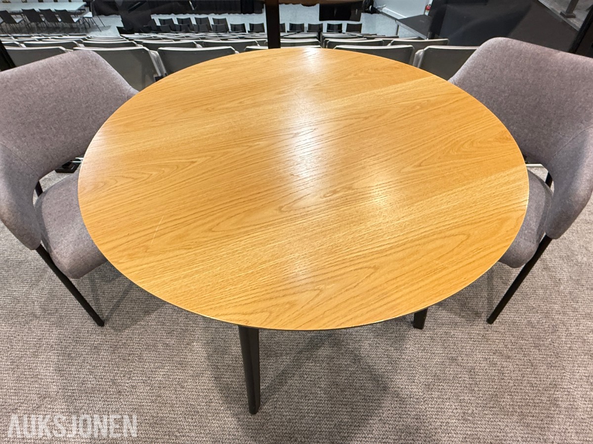 Rundt bord med 2 stoler – Actona