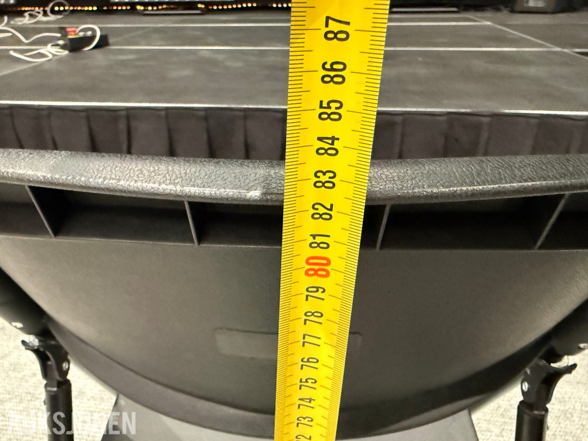 Stoltralle med sammenleggbare stoler ca 25 stk