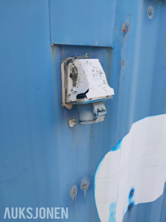 container L:195 B:195 H:189 cm
