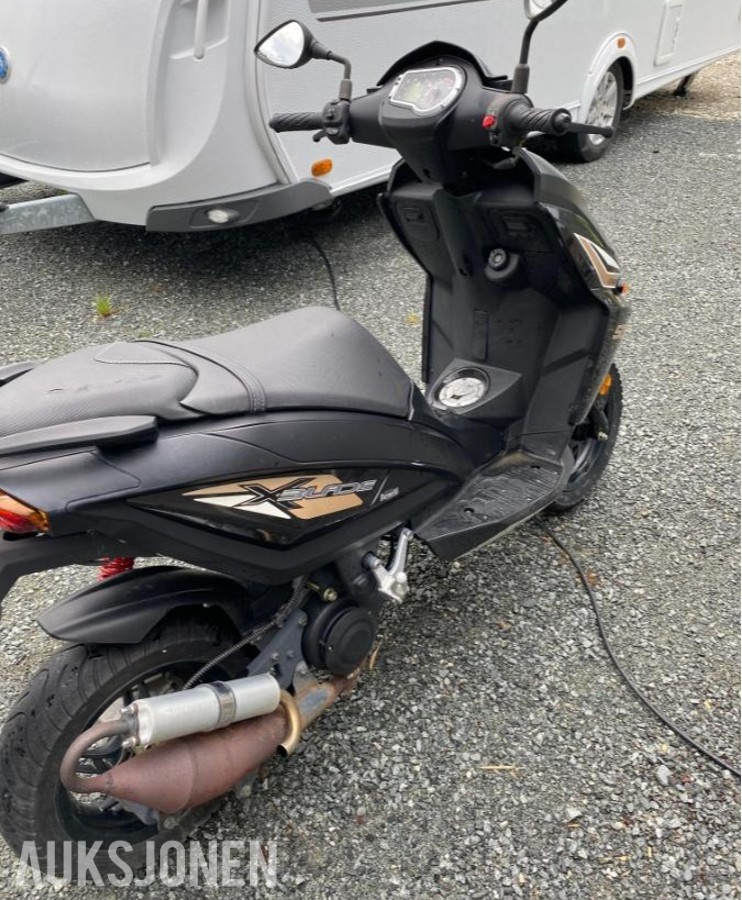 2018 Keeway X-Blade