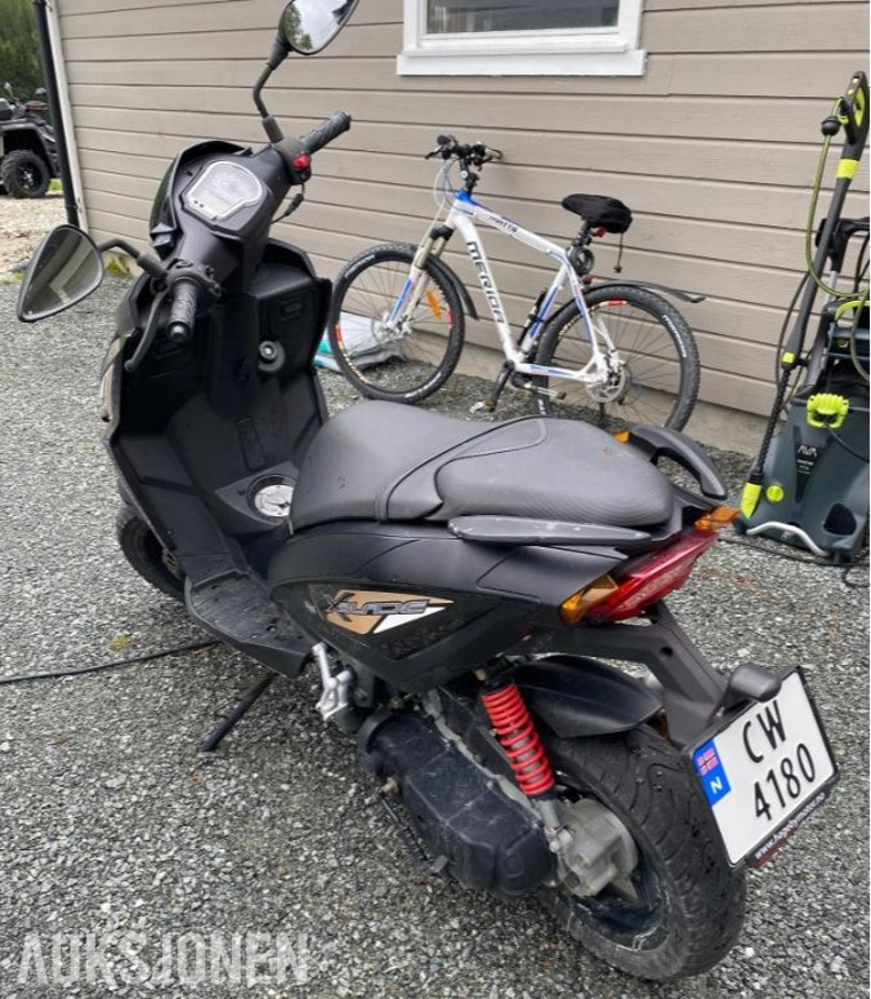 2018 Keeway X-Blade