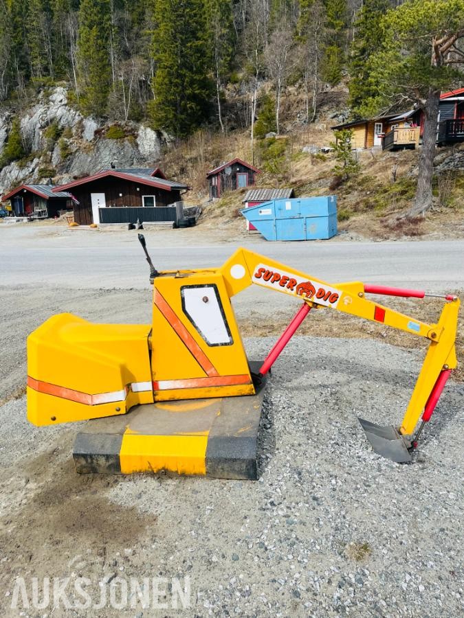 2000 Super Dig gravemaskin 