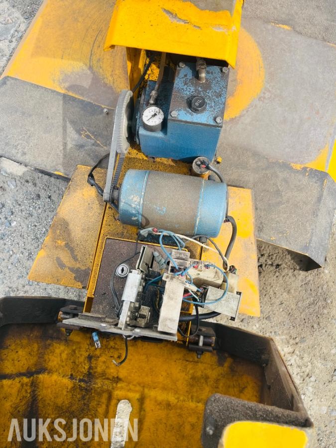 2000 Super Dig gravemaskin 