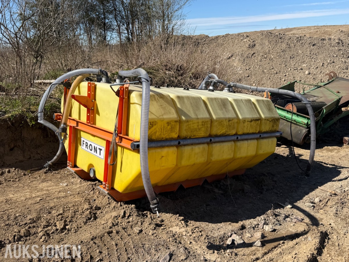 Laketank / Væsketank - Asfaltspreder - L:270cm - B:185cm - H:130cm
